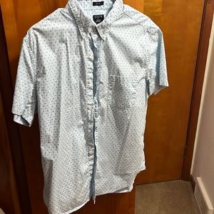Large J Crew Flex Washed Short Sleeve ButtonDown Light Blue Navy Diamond Pattern